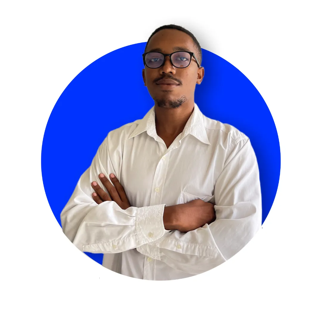 Token Fleet Team Member - Blockchain and Investment Expert